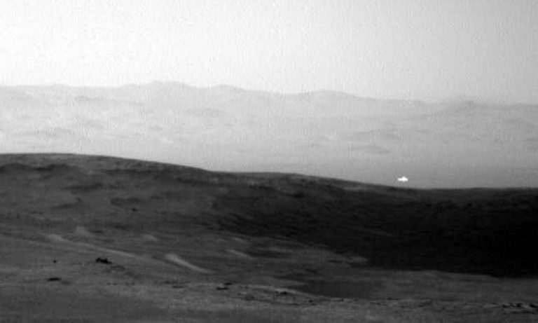 Η φωτογραφία της ΝASA που πυροδότησε νέα σενάρια για εξωγήινους στον Άρη