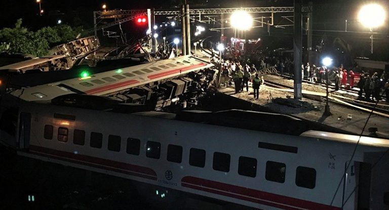 Εκτροχιασμός τρένου στο Μπαγκλαντές – Τουλάχιστον πέντε νεκροί