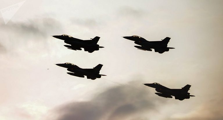 Επικίνδυνα «παιχνίδια» στο Αιγαίο: Τούρκος πιλότος έριξε θερμοβολίδες