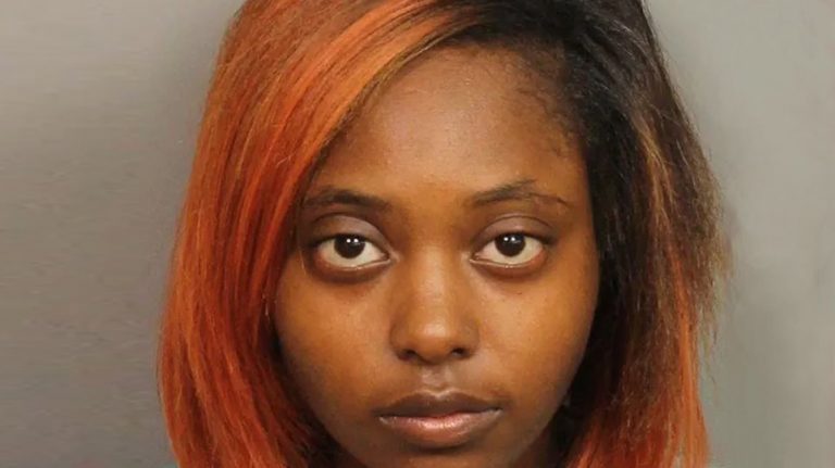 ΗΠΑ: Την πυροβόλησαν, απέβαλε το παιδί που κυοφορούσε και τη συνέλαβαν για ανθρωποκτονία του αγέννητου μωρού της!