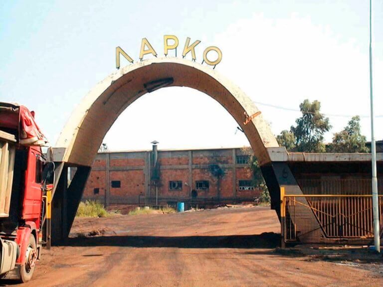 Έκρηξη στη ΛΑΡΚΟ – Ένας νεκρός