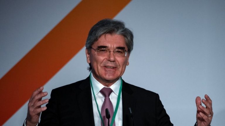 Ναζιστές απειλούν τη ζωή του επικεφαλής της Siemens