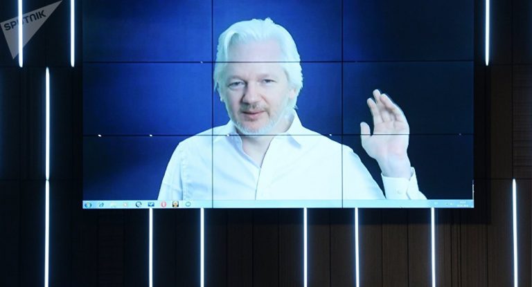 Αρχισυντάκτης WikiLeaks: Προμελετημένη η φυλάκιση του Ασάνζ