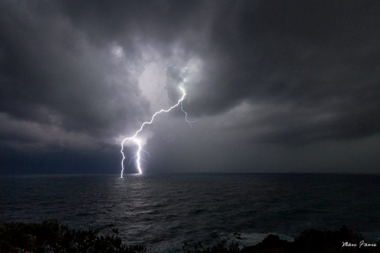 Κούβα: Πέντε άνθρωποι έχασαν τη ζωή τους από κεραυνό σε παραλία-Μεταξύ αυτών 3 παιδιά