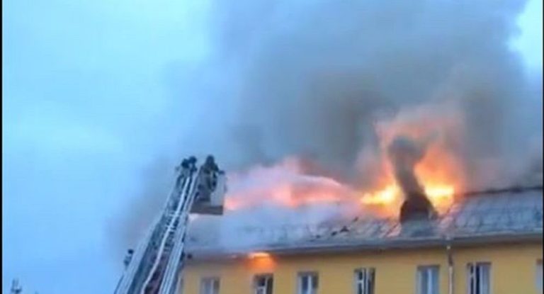 Φωτιά σε ιστορική μονή της Μόσχας