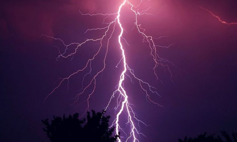 Νεκρός βοσκός από κεραυνό στον Βόλο