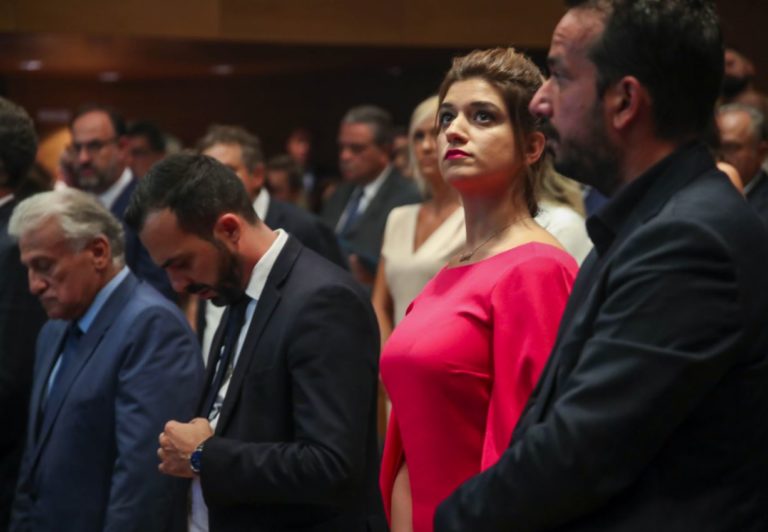 Η Νοτοπούλου στα κόκκινα!