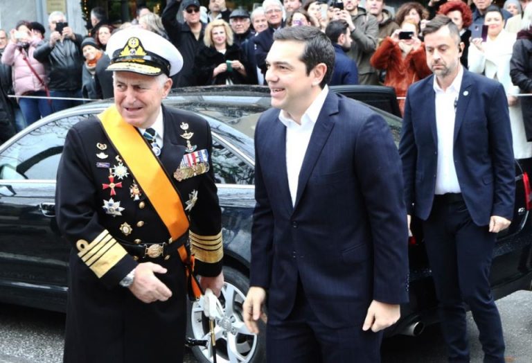 ΕΞΕΛΙΞΗ ΣΟΚ! ΕΠΙ ΣΥΡΙΖΑ ΧΑΘΗΚΑΝ ΤΑ ΒΑΡΙΑ ΑΝΤΙΑΡΜΑΤΙΚΑ, ΧΕΙΡΟΒΟΜΒΙΔΕΣ ΚΑΙ ΠΥΡΟΜΑΧΙΚΑ ΑΠΟ ΤΗ ΛΕΡΟ! ΣΥΝΑΓΕΡΜΟΣ ΣΤΟ ΠΟΛΕΜΙΚΟ ΝΑΥΤΙΚΟ – ΣΠΕΥΔΕΙ ΚΛΙΜΑΚΙΟ ΤΗΣ ΑΝΤΙΤΡΟΜΟΚΡΑΤΙΚΗΣ!