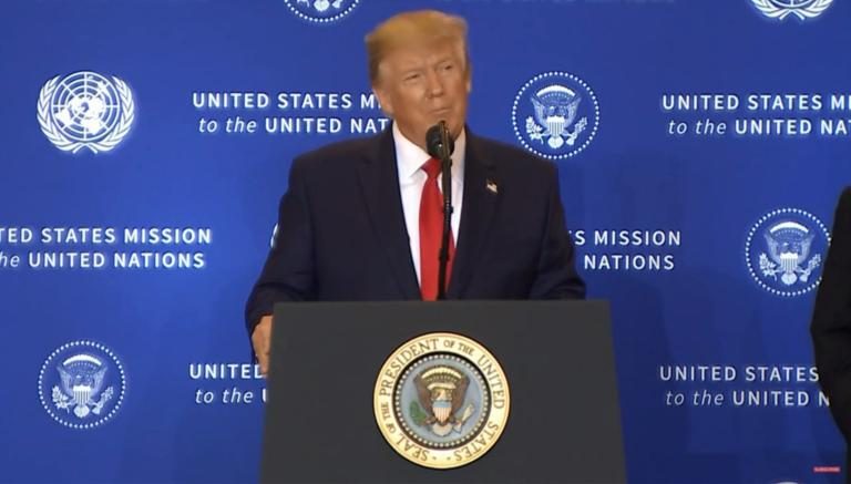 Τραμπ: LIVE η συνέντευξη Τύπου μετά την «φωτιά» στις ΗΠΑ!