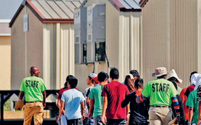 ΗΠΑ: Κλείνουν οι πόρτες για τους πρόσφυγες