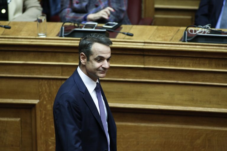 Μητσοτάκης στην βουλή: Είμαι υπερήφανος να βλέπω την κοινωνία μας να μετατρέπεται σε πολυπολιτισμική !