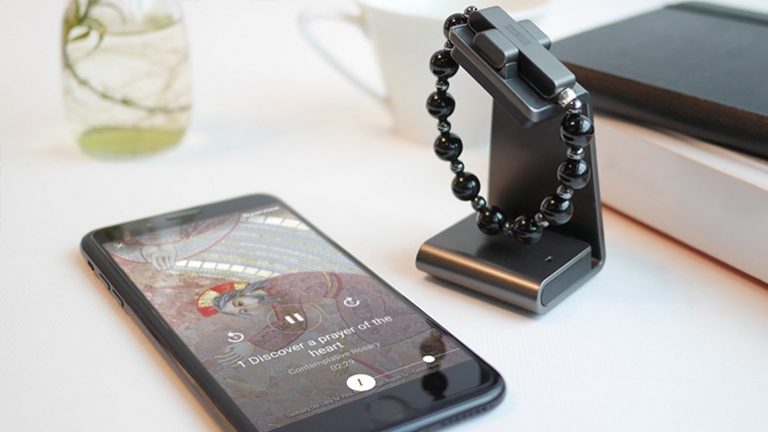 To Βατικανό λανσάρει ηλεκτρονικό ροζάριο