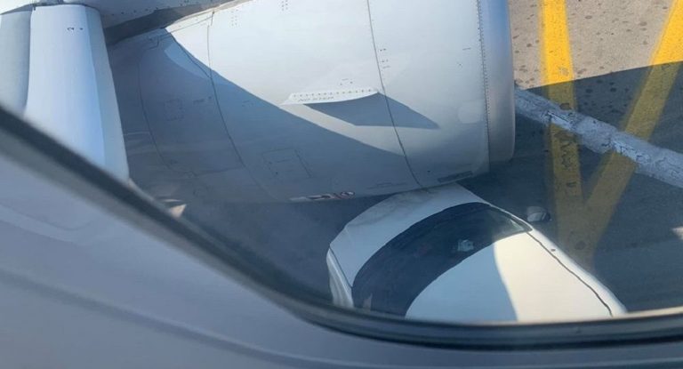 Αεροπλάνο… έπεσε πάνω σε αυτοκίνητο στην Κρήτη