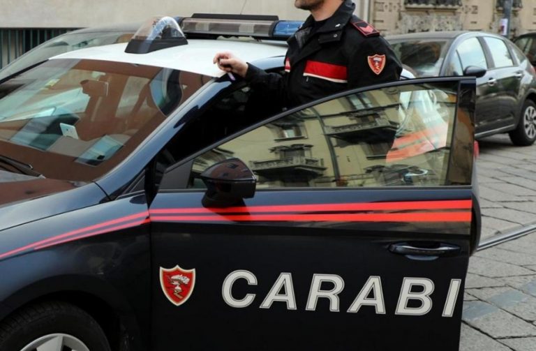 Εφιάλτης στην Ιταλία: Μετανάστες περικύκλωσαν αμάξι ζευγαριού, βίασαν την κοπέλα και ανάγκασαν τον σύντροφό της να βλέπει