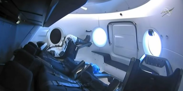 Space X – Crew Dragon: Από τον Δεκέμβριο θα μεταφέρει επιβάτες στο διάστημα