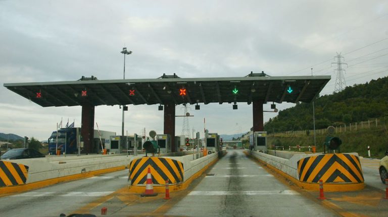 Ελεύθερη η διέλευση οχημάτων ιδιοκτησίας ανέργων από όλα τα διόδια της Εγνατίας Οδού
