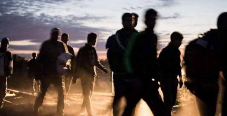 Τρόμος για ηλικιωμένη σε χωριό του Έβρου: Λαθρομετανάστες αφού την έδεσαν, έφαγαν και έπειτα την λήστεψαν