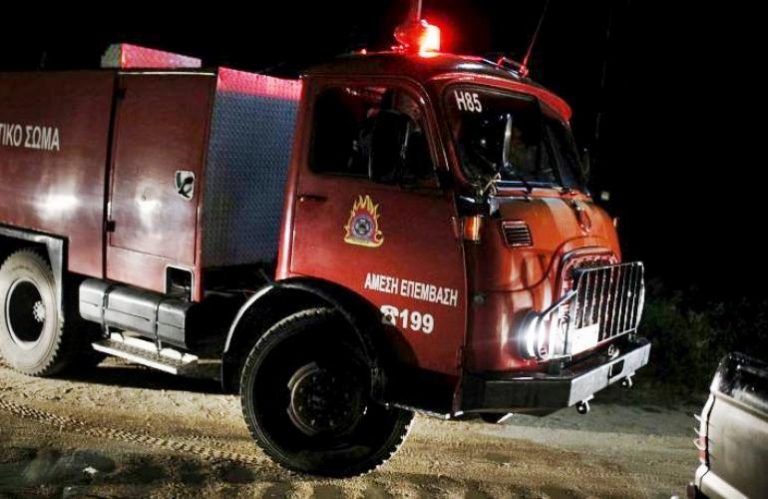 Πυροσβέστης έπαθε έμφραγμα στη μάχη με τις φωτιές