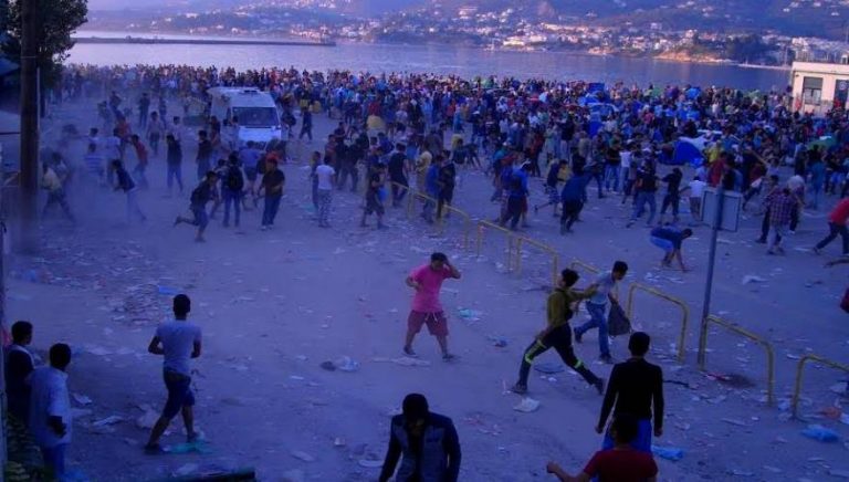 Να γιατί δεν αντιμετωπίζεται η προσφυγική κρίση . Θέτουμε σε εφαρμογή το σχέδιο «Ιώνη 2 » ΑΝΑΛΑΜΒΑΝΟΥΜΕ!!