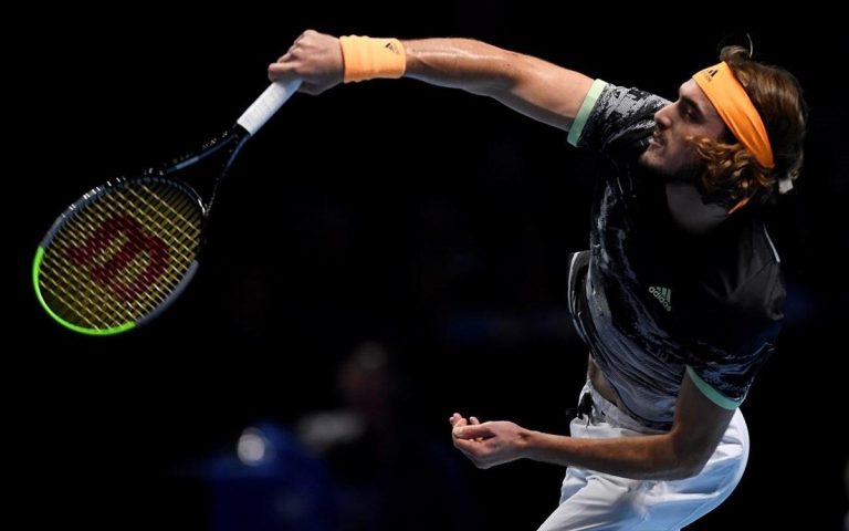 Σάλος με νέο tweet Τσιτσιπά: «Οι δήμοι να φυτέψουν οπωροφόρα για να τρώνε οι άστεγοι»