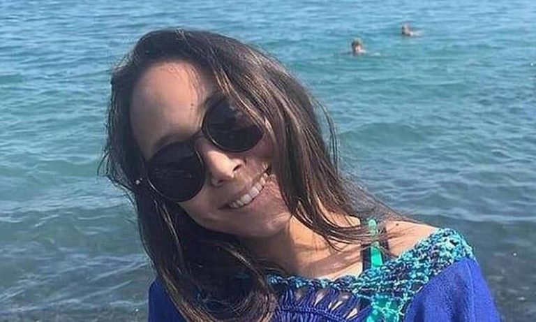 ΣΟΚ: Νεκρή 14χρονη – Εξερράγη το κινητό της την ώρα που κοιμόταν
