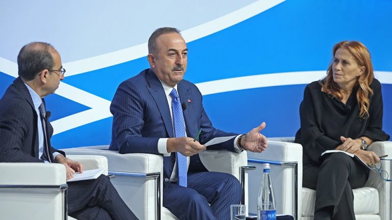 Τσαβούσογλου: Δεν θέλουμε πόλεμο στη Μεσόγειο, αλλά…