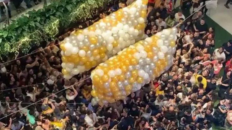 Αυστραλία: Ποδοπατήθηκαν για μπαλόνια με δωροεπιταγές – Στο νοσοκομείο επτά άτομα