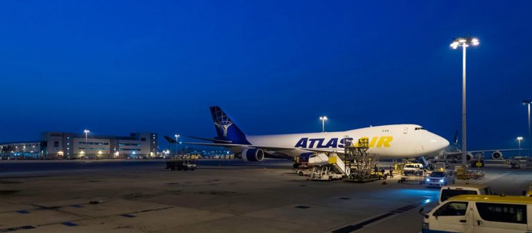 Με cargo αεροσκάφη αμερικανικής εταιρείας σπάνε το εμπάργκο του ΟΗΕ στην Λιβύη οι Τούρκοι