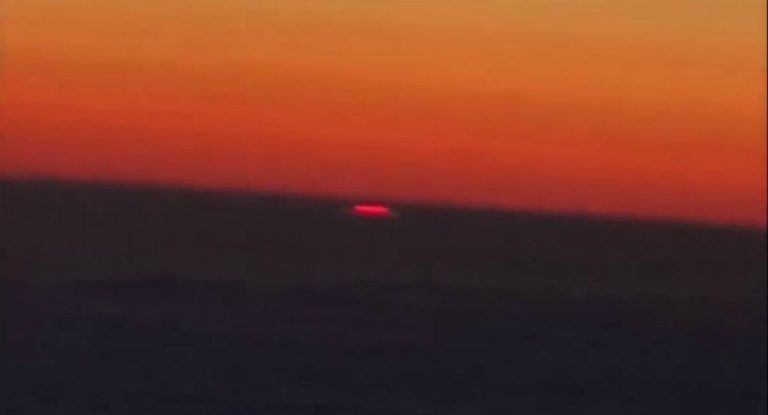 Παράξενο φωτεινό αντικείμενο στον ουρανό του Καζακστάν