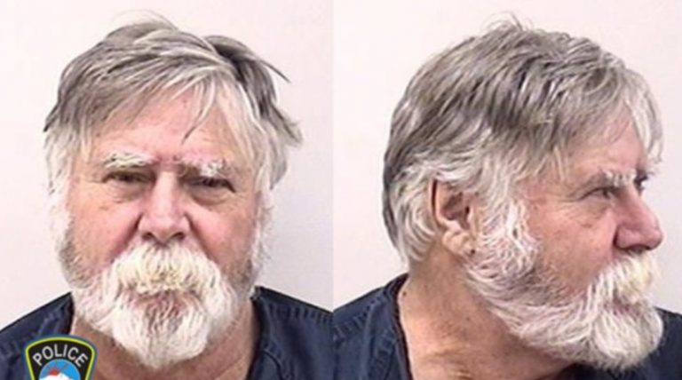 Ληστής… Αη Βασίλης: Λήστεψε τράπεζα και μετά πέταγε τα χαρτονομίσματα στον αέρα