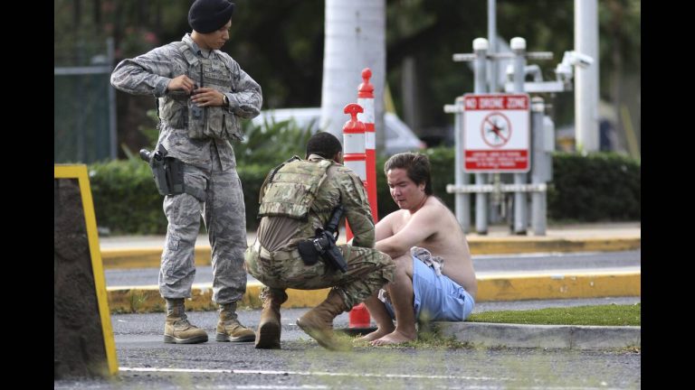 Χαβάη: Δύο νεκροί από πυρά ναύτη στο Περλ Χάρμπορ