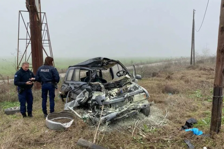 Από θαύμα σώθηκε Βολιώτης – Το ΙΧ του συγκρούστηκε με τρένο και διαλύθηκε