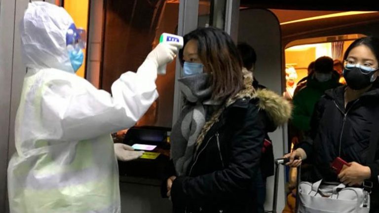 Κοροναϊός: Πάνω από 56 εκατ. Κινέζοι βρίσκονται αποκλεισμένοι στις πόλεις τους