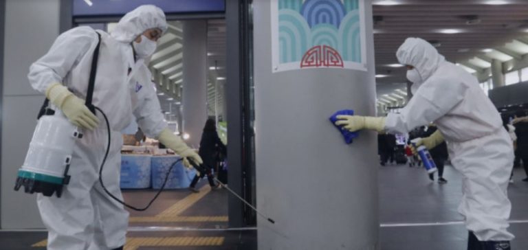 Ο γενικός διευθυντής του ΠΟΥ μεταβαίνει στο Πεκίνο για τον κοροναϊό