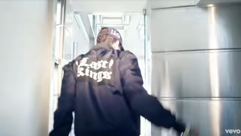 Παμε λιθαρακι για το θεμα με τον θανατο του Κομπε …