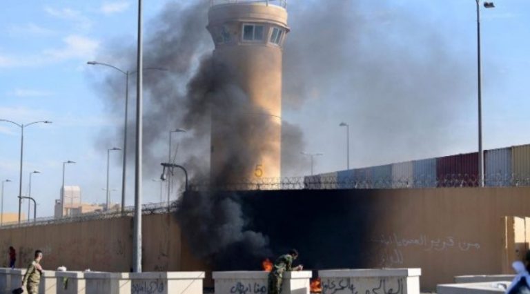 Ιράκ: Ρουκέτες έπεσαν κοντά στην πρεσβεία των ΗΠΑ