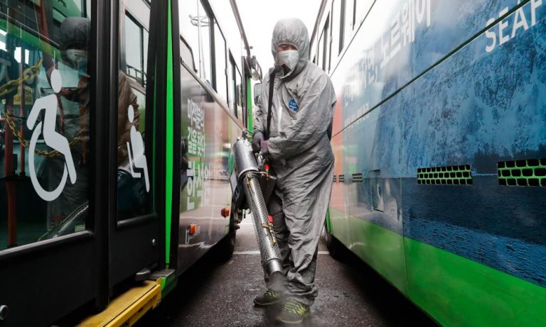 Παγκόσμιος συναγερμός: Για πανδημία ετοιμάζονται οι κυβερνήσεις – Επιστήμονες: ”Ο ιός μεταλλάσσεται επιθετικά”