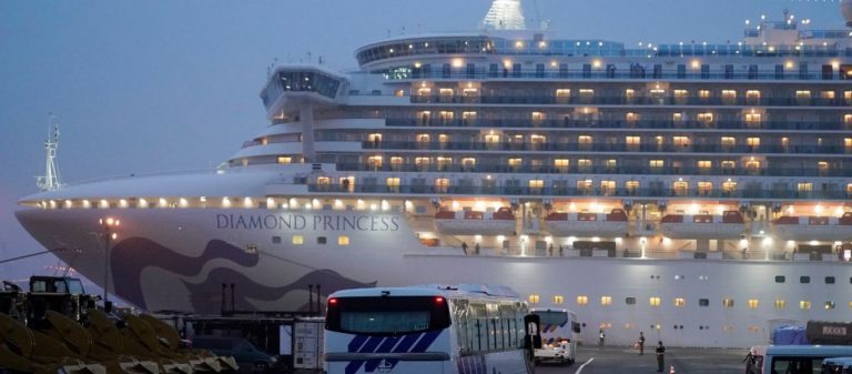 Κορωνοϊός: Επιβεβαιώθηκαν 4 νέα κρούσματα επιβατών του Diamond Princess στη Βρετανία