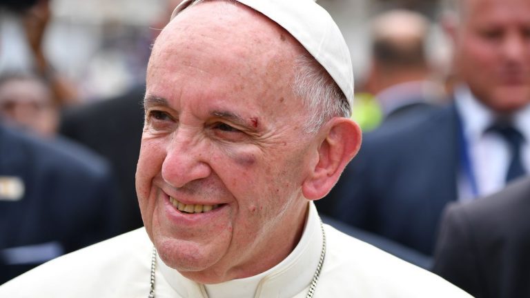 Σε απόγνωση η Ιταλία: 969 νέα θύματα