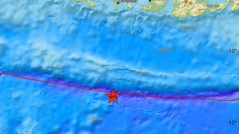Σεισμός 6,3 Ρίχτερ στην Ινδονησία
