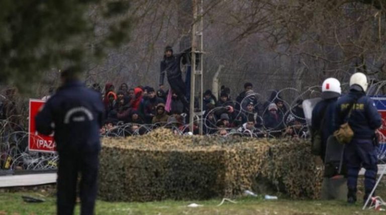 Φυλάκιση 3,5 ετών χωρίς αναστολή για τους 66 μετανάστες που πέρασαν τα σύνορα