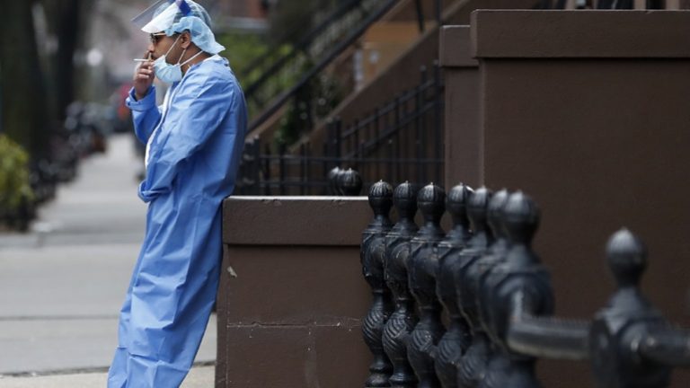 Πρόταση για «προσωρινούς τάφους» σε δημοτικό πάρκο της Νέας Υόρκης