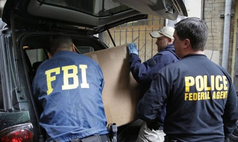 Κορονοϊός: Τρόμος – Συνελήφθη επιστήμονας με φιαλίδια των ιών SARS και MERS