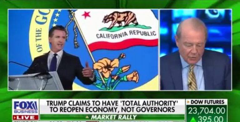 Ο Τραμπ αφαιρει την εξουσια  απο τον καθε ανεξαρτητο κυβερνητη πολιτειας να προχωραει σε lockdown και ανοιγει ξανα την οικονομια της χωρας.