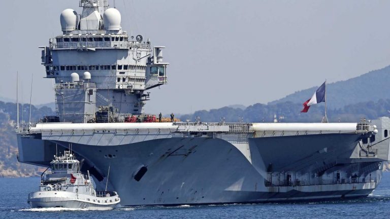 ΑΡΡΩΣΤΗΣΕ ΤΟ ΠΛΗΡΩΜΑ ΤΟΥ de Gaulle