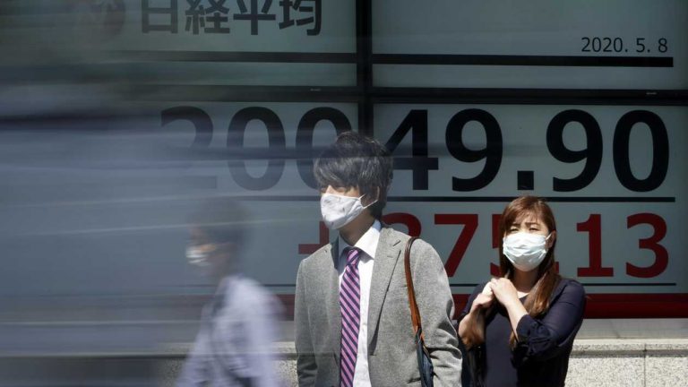 Ιαπωνία: η τρίτη μεγαλύτερη οικονομία στον κόσμο συρρικνώθηκε κατά 0,9%