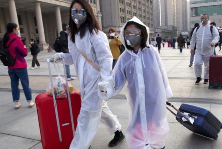 Κορωνοϊός: Η Κίνα επέβαλλε lockdown σε μια ολόκληρη πόλη έπειτα από τρία κρούσματα