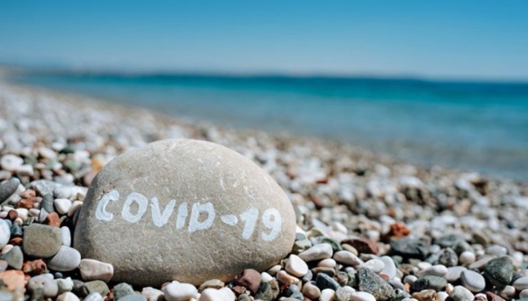 Κοροναϊός: Πιθανά τα τοπικά lockdown στα νησιά – Ανησυχία για τις μεταλλάξεις του ιού