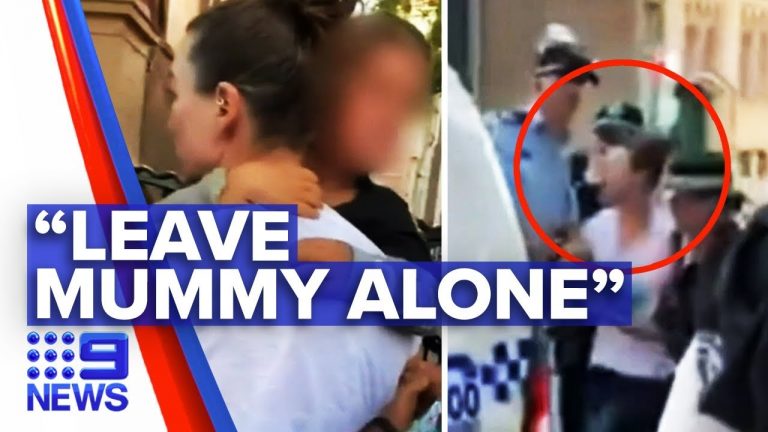 Οι κολλητοί του ΚατραΚούλη στην Αυστραλία έχουν χεστεί, συλλαμβάνουν μητέρα και