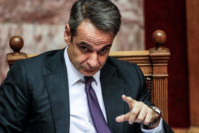 Κ.ΜΗΤΣΟΤΑΚΗΣ: ΔΙΑΛΥΕΙ ΤΗ ΧΩΡΑ! “ΣΥΖΗΤΑΜΕ ΜΕ ΤΟ ΒΕΡΟΛΙΝΟ ΤΗ ΜΟΝΙΜΟΠΟΙΗΣΗ ΟΛΩΝ ΤΩΝ ΠΑΡΑΝΟΜΩΝ ΜΕΤΑΝΑΣΤΩΝ ΣΤΗΝ ΕΛΛΑΔΑ ΕΠΙ ΠΛΗΡΩΜΗ ΚΑΙ ΤΗΝ ΕΠΙΣΤΡΟΦΗ ΟΣΩΝ ΕΧΟΥΝ ΔΙΑΦΥΓΕΙ ΣΤΗΝ Ε.Ε”